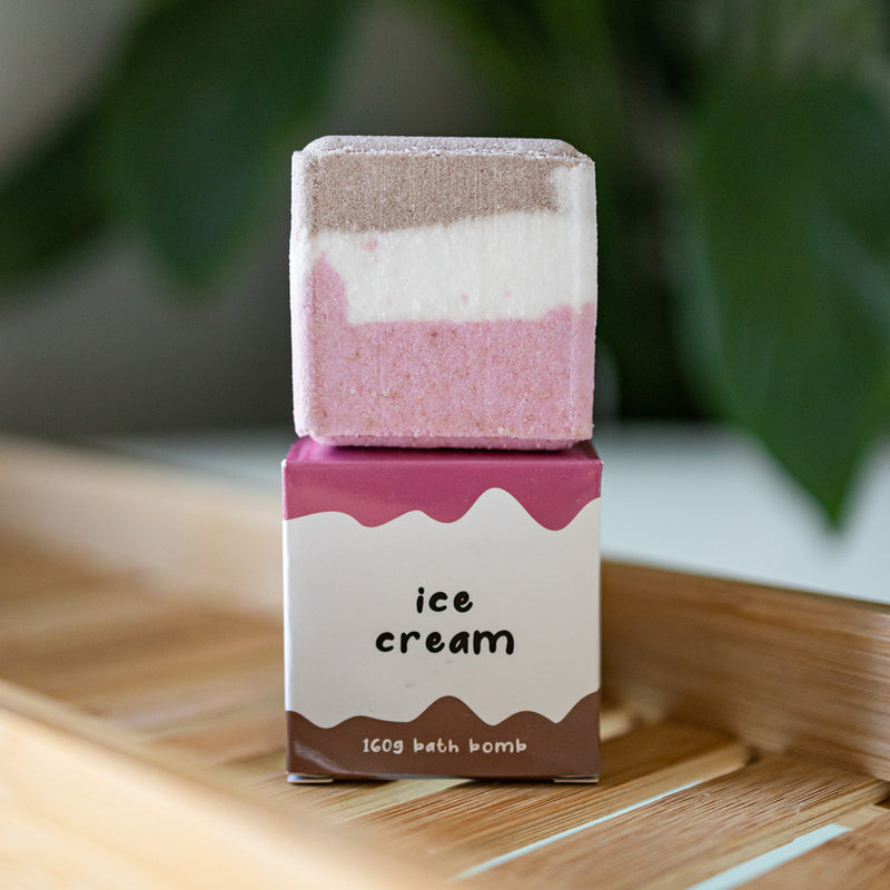 Bath Bomb Cube 160g - Ice Cream