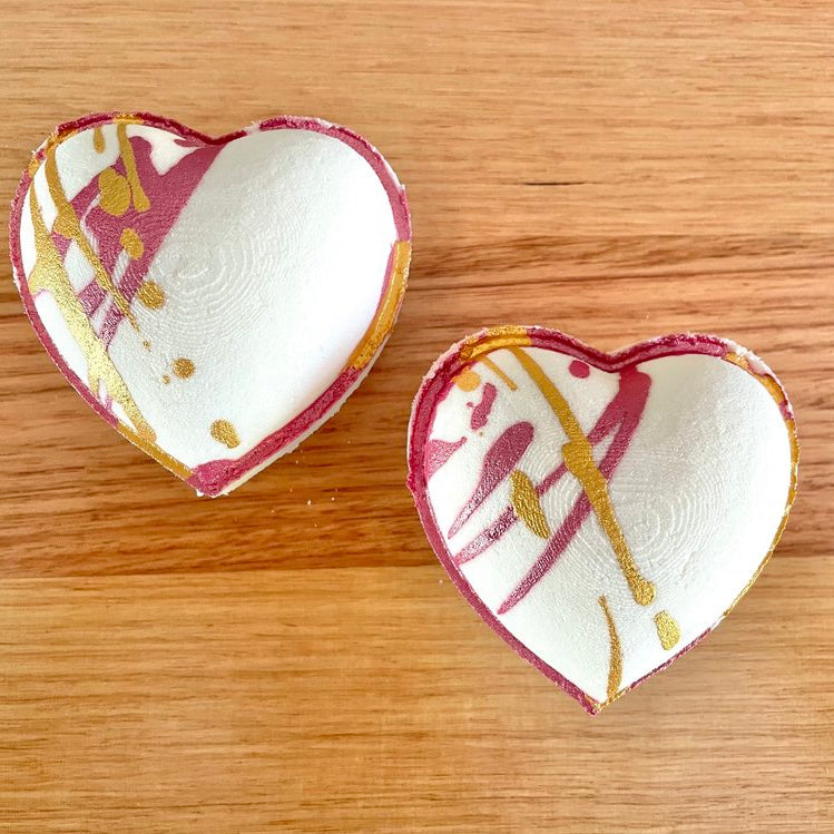 Goats Milk Bath Bomb 170g - Love Letter